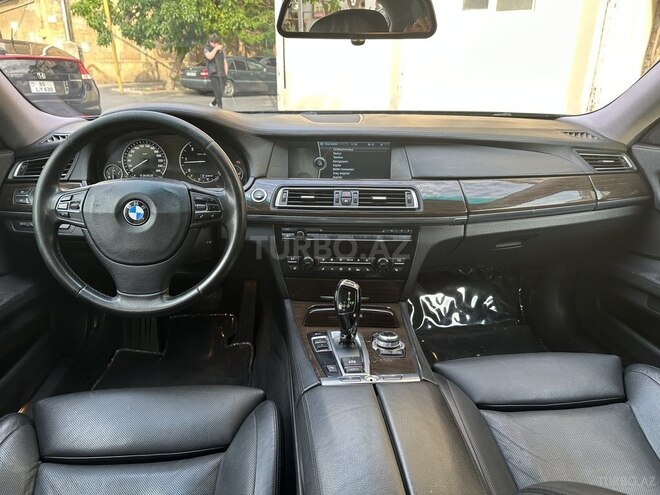 BMW 730 2010, 278,500 km - 3.0 l - Bakı