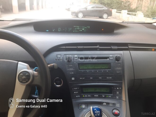 Toyota Prius 2010, 258,000 km - 1.8 л - Bakı