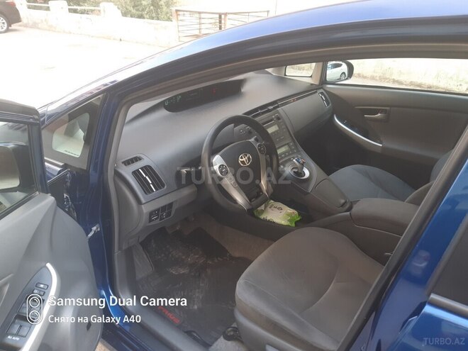 Toyota Prius 2010, 258,000 km - 1.8 л - Bakı