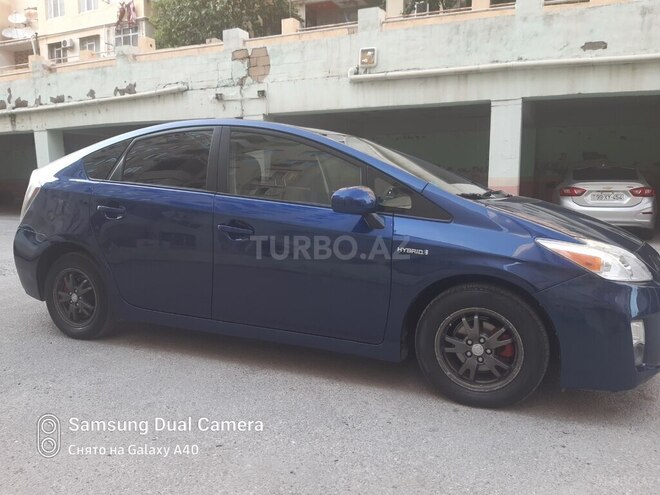 Toyota Prius 2010, 258,000 km - 1.8 л - Bakı