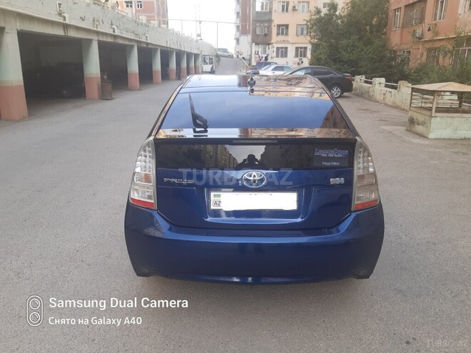 Toyota Prius 2010, 258,000 km - 1.8 л - Bakı