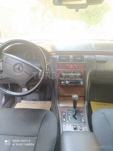 Mercedes E 230 1996, 324,561 km - 2.3 l - Bakı