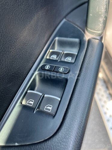 Volkswagen Touareg 2011, 197,000 km - 3.6 l - Bakı