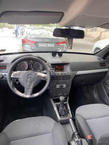 Opel Astra 2006, 150,000 km - 1.4 l - Bakı