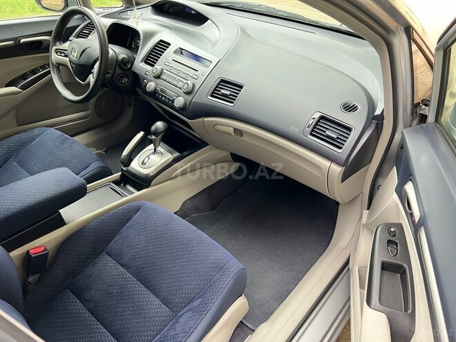Honda Civic 2007, 170,000 km - 1.3 l - Gəncə