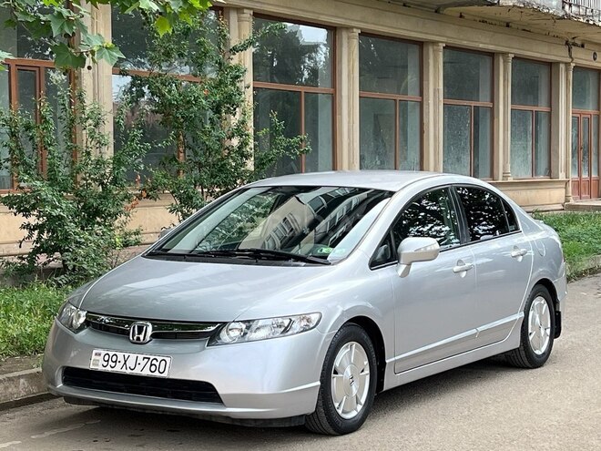 Honda Civic 2007, 170,000 km - 1.3 l - Gəncə