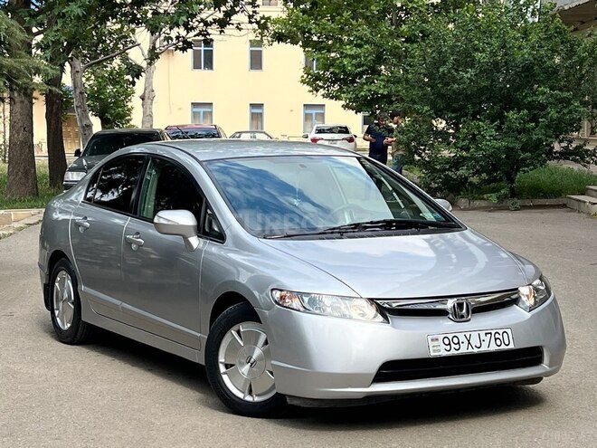 Honda Civic 2007, 170,000 km - 1.3 l - Gəncə