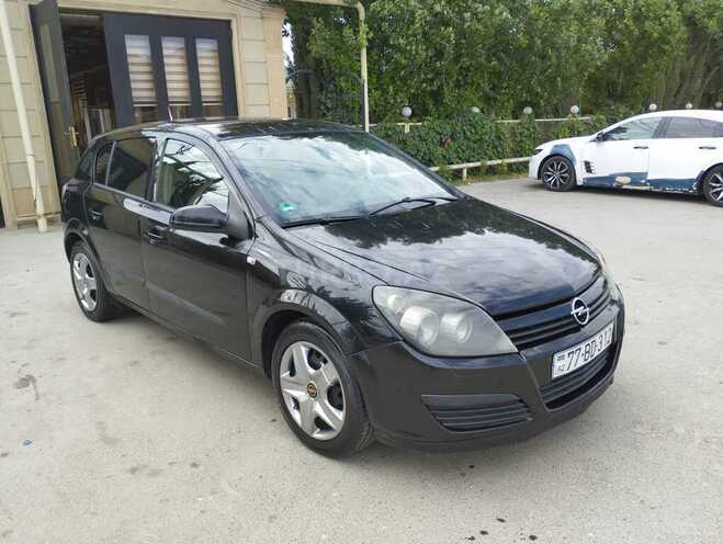 Opel Astra 2005, 242,000 km - 1.4 l - Bakı