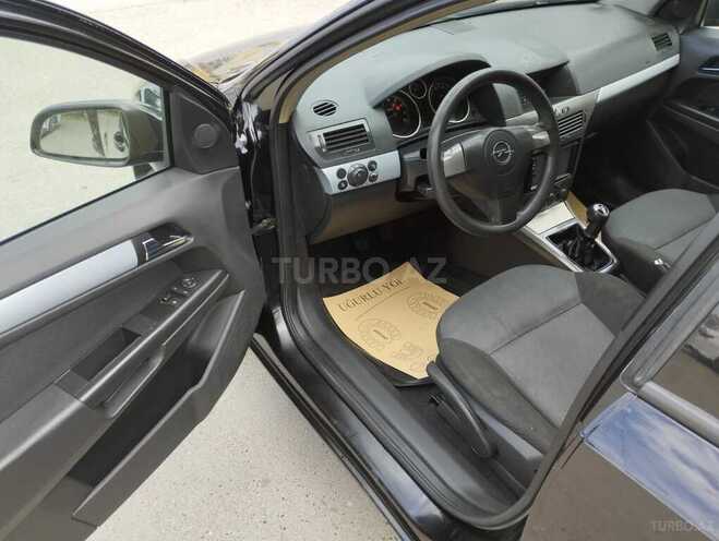 Opel Astra 2005, 242,000 km - 1.4 l - Bakı