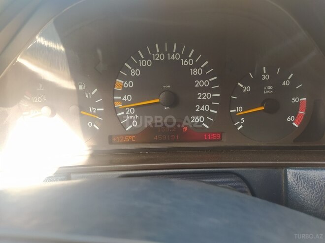 Mercedes E 300 1998, 460,000 km - 3.0 л - Şabran