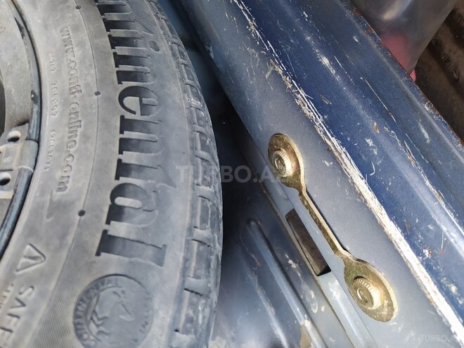 Mercedes E 300 1998, 460,000 km - 3.0 л - Şabran