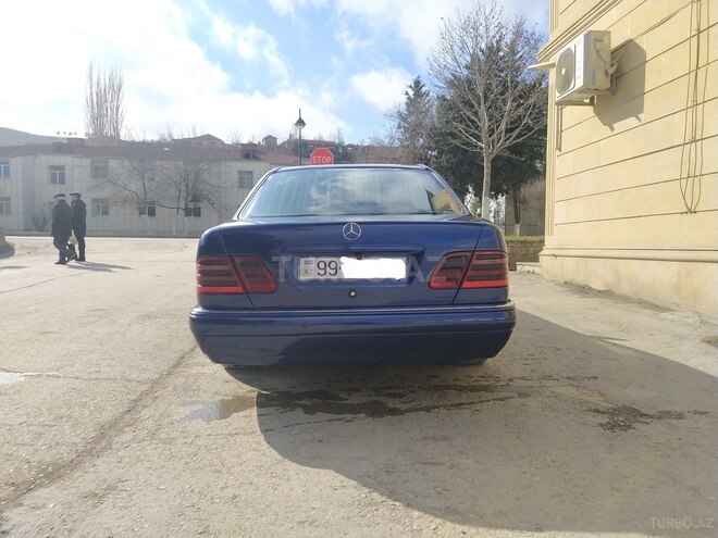 Mercedes E 300 1998, 460,000 km - 3.0 л - Şabran
