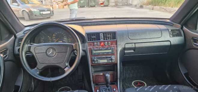 Mercedes C 220 1999, 349,000 km - 2.2 л - Bakı