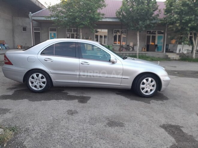 Mercedes C 240 2000, 239,000 km - 2.4 л - Goranboy