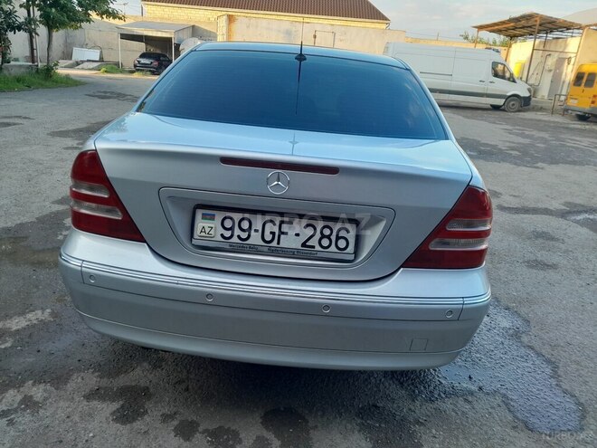 Mercedes C 240 2000, 239,000 km - 2.4 л - Goranboy