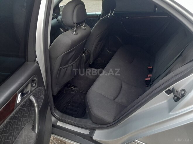 Mercedes C 240 2000, 239,000 km - 2.4 л - Goranboy