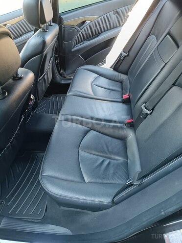 Mercedes E 320 2007, 296,000 km - 3.0 l - Bakı