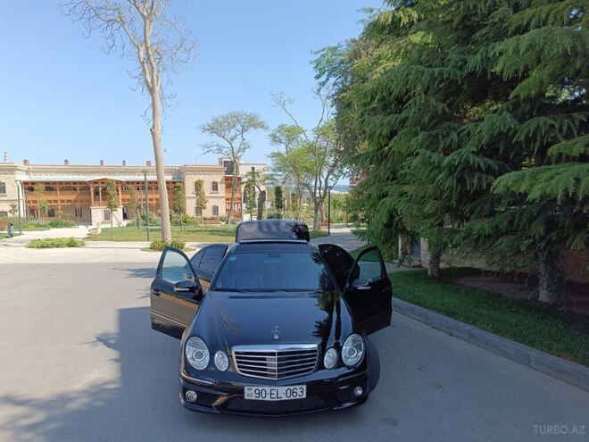 Mercedes E 320 2007, 296,000 km - 3.0 l - Bakı