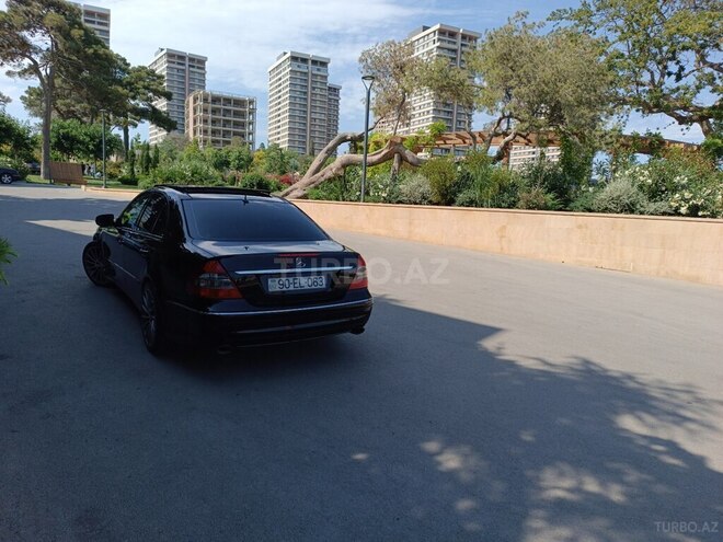 Mercedes E 320 2007, 296,000 km - 3.0 l - Bakı