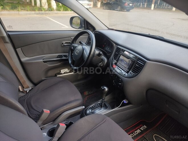 Kia Rio 2010, 323,833 km - 1.4 l - Bakı