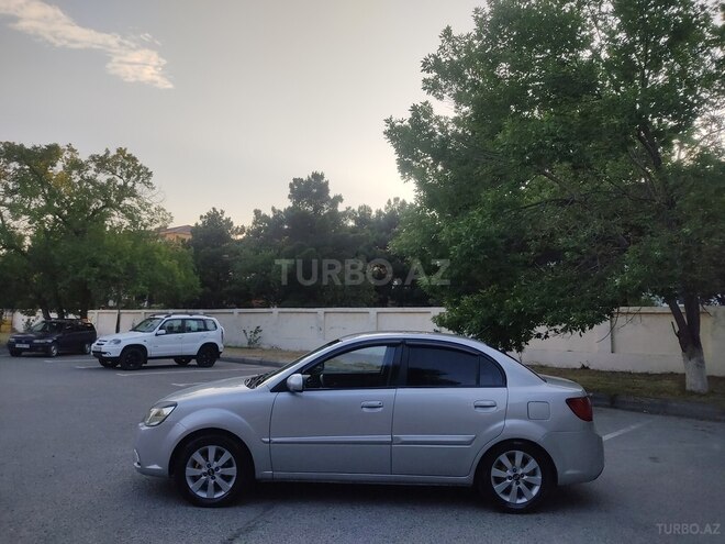 Kia Rio 2010, 323,833 km - 1.4 l - Bakı