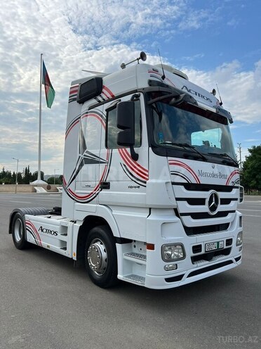 Mercedes Actros 1844 2011, 860,000 km - 12.0 l - Mingəçevir