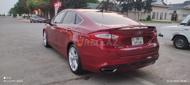Ford Fusion 2013, 252,000 km - 2.0 л - Saatlı
