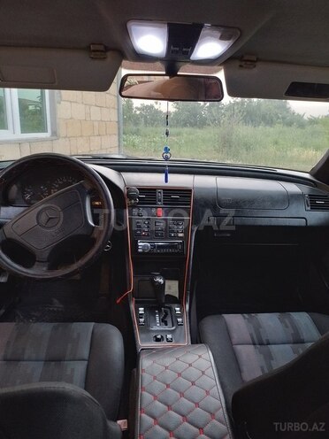 Mercedes C 200 1994, 350,000 km - 2.0 l - Salyan