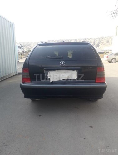 Mercedes C 200 2000, 246,000 km - 2.0 l - Mingəçevir