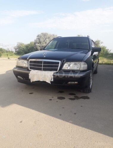 Mercedes C 200 2000, 246,000 km - 2.0 l - Mingəçevir