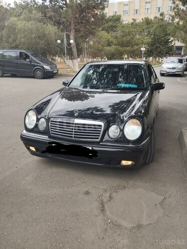 Mercedes E 240 1999, 475,660 km - 2.4 l - Bakı