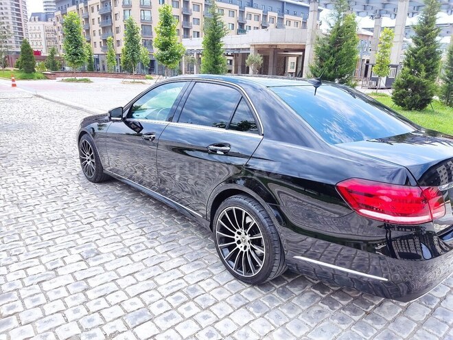 Mercedes E 220 2015, 166,500 km - 2.2 l - Bakı