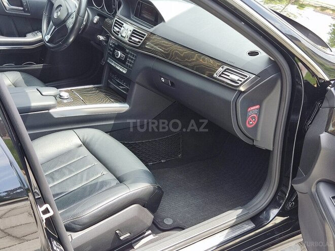Mercedes E 220 2015, 166,500 km - 2.2 l - Bakı