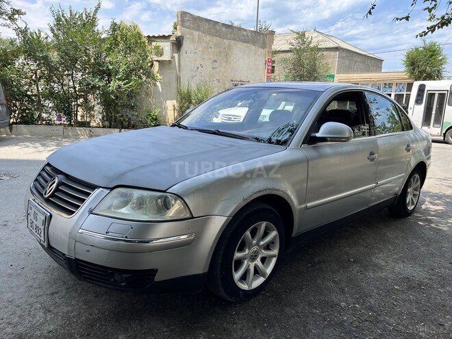 Volkswagen Passat 2003, 279,851 km - 1.8 л - Bakı