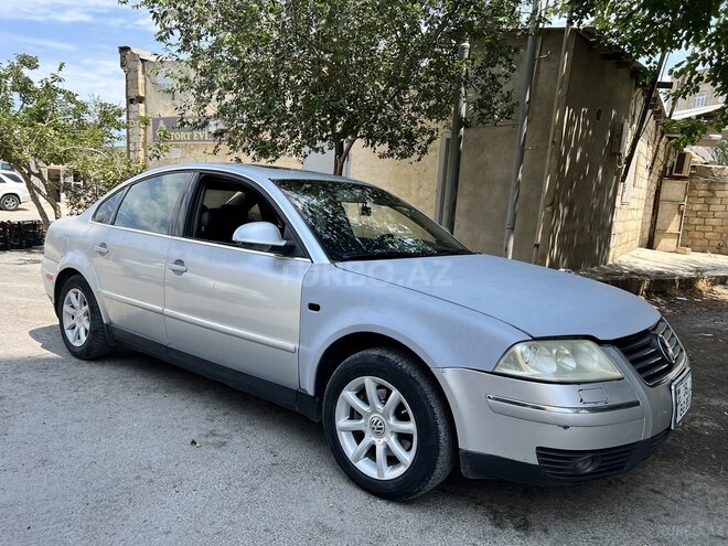 Volkswagen Passat 2003, 279,851 km - 1.8 л - Bakı