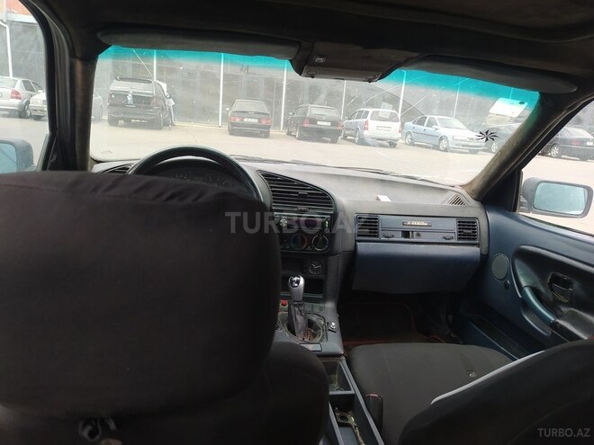 BMW 320 1993, 275,000 km - 2.0 l - Bakı