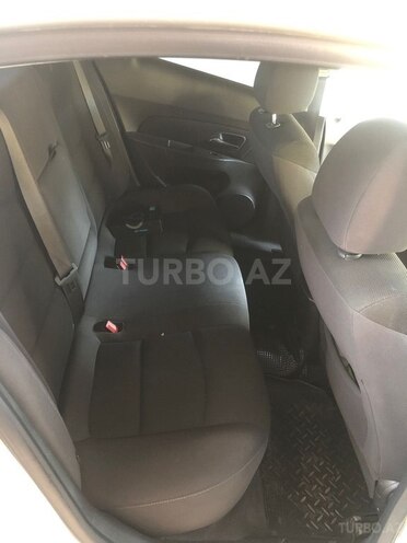 Chevrolet Cruze 2013, 187,000 km - 1.4 l - Quba