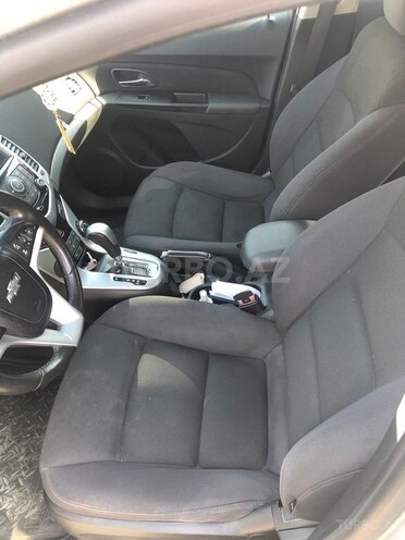 Chevrolet Cruze 2013, 187,000 km - 1.4 l - Quba
