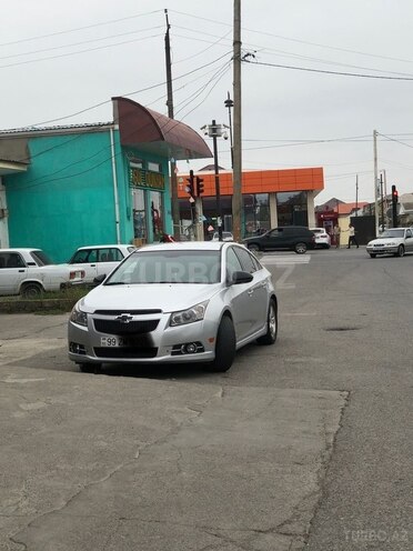 Chevrolet Cruze 2013, 187,000 km - 1.4 l - Quba