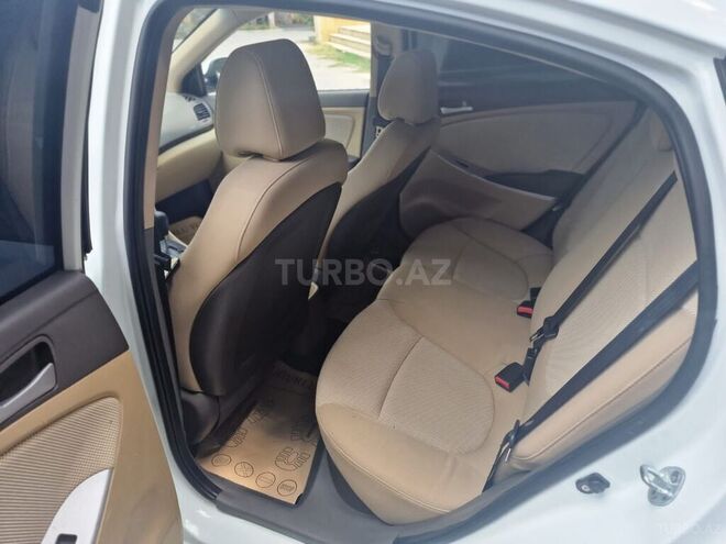 Hyundai Accent 2011, 83,000 km - 1.6 l - Bakı