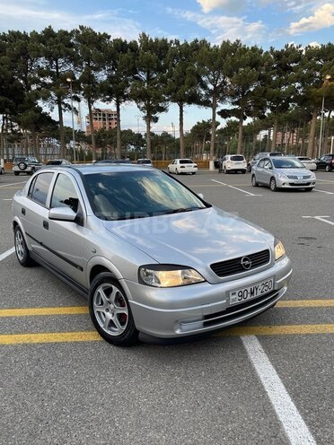 Opel Astra 2005, 200,000 km - 1.4 l - Sumqayıt