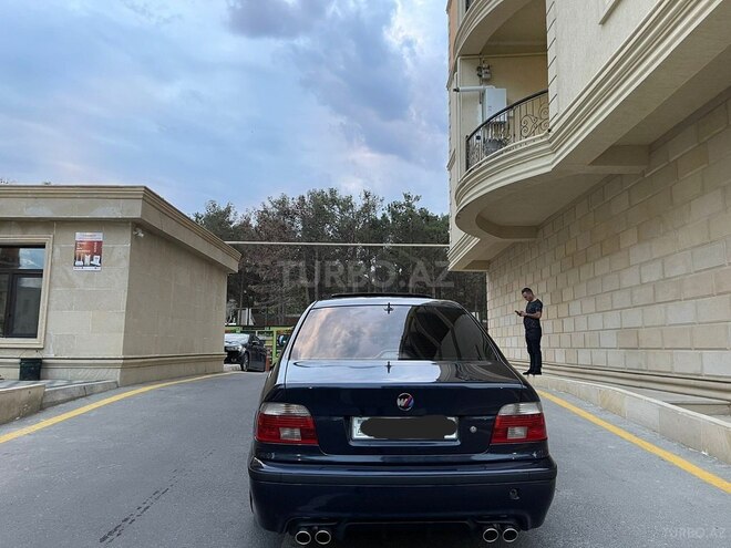 BMW 535 2001, 298,000 km - 3.5 l - Bakı
