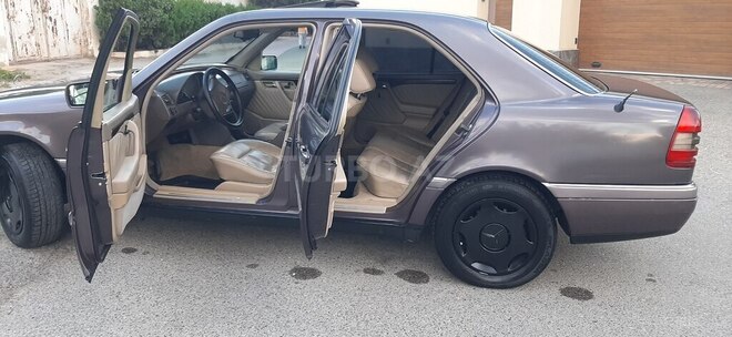 Mercedes C 220 1996, 500,000 km - 2.2 l - Bakı