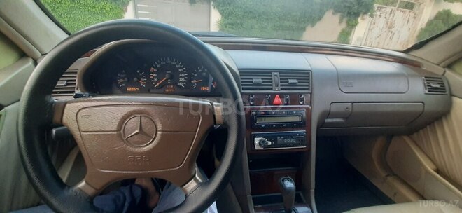 Mercedes C 220 1996, 500,000 km - 2.2 l - Bakı