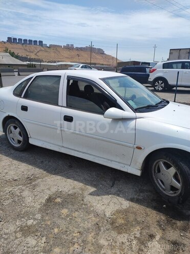 Opel Vectra 1999, 470,000 km - 1.8 l - Bakı