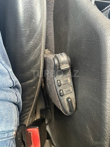 Mercedes E 230 1996, 259,000 km - 2.3 l - Bakı