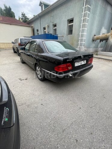Mercedes E 230 1996, 259,000 km - 2.3 l - Bakı