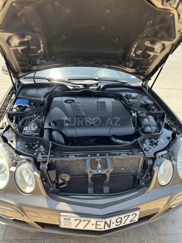 Mercedes E 220 2006, 210,000 km - 2.2 l - Bakı