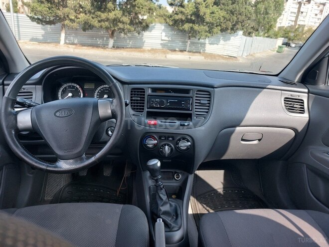 Kia Rio 2005, 285,000 km - 1.5 л - Bakı