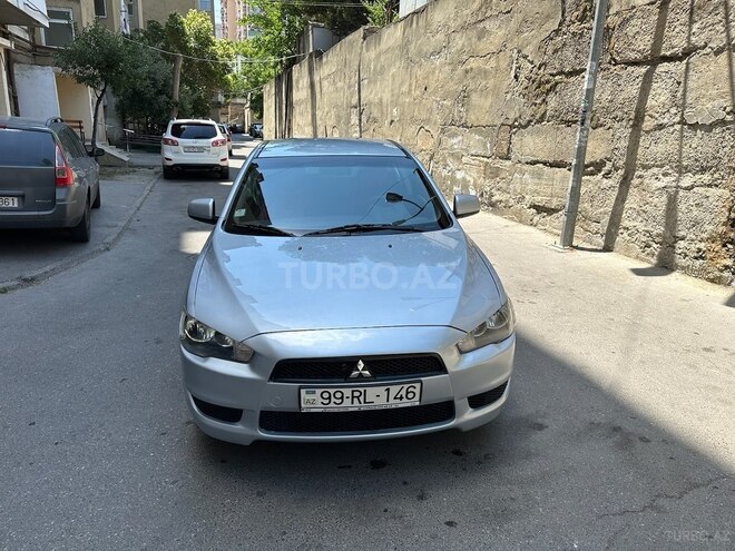 Mitsubishi Lancer 2010, 243,000 km - 2.0 л - Bakı